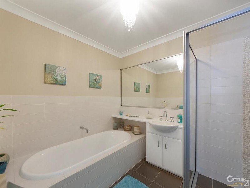 42 Roth Street, Casula NSW 2170