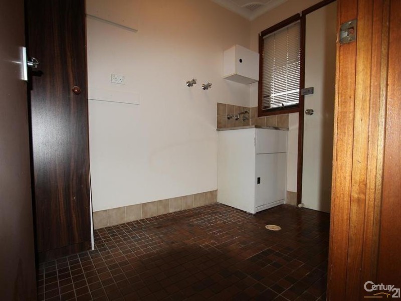 165 BARDIA PARADE, Holsworthy NSW 2173