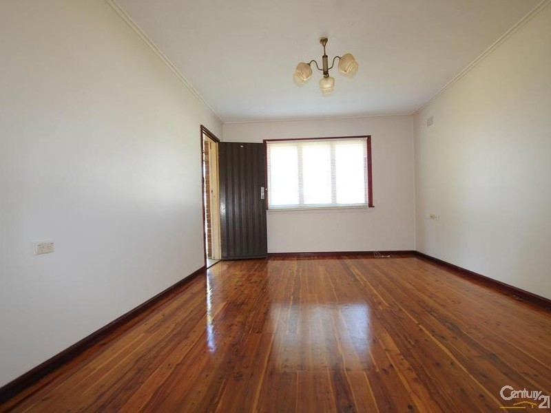 16 FESTIVAL STREET, Sadleir NSW 2168