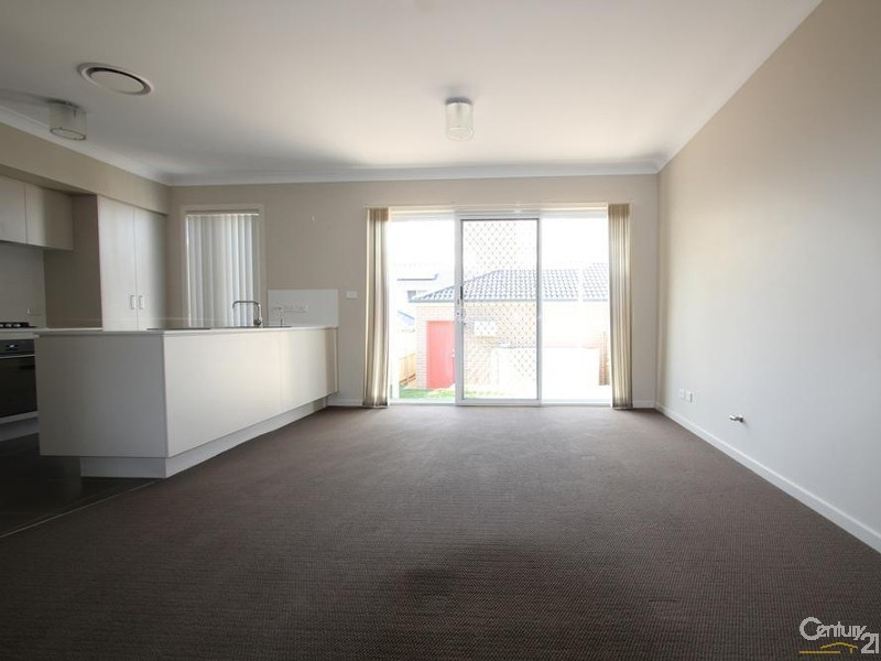 5 TRAVERS STREET, Moorebank NSW 2170