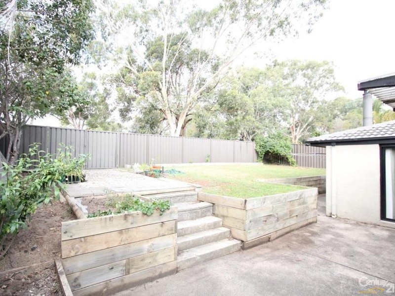181 WYANGALA CRESCENT, Leumeah NSW 2560