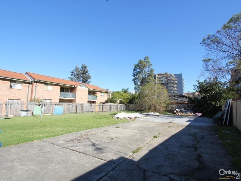 13 Goulburn Street, Liverpool NSW 2170