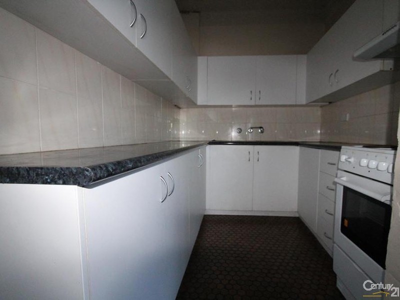 3/13 HART STREET, Warwick Farm NSW 2170