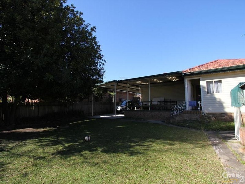 82 Woodlands Road, Liverpool NSW 2170