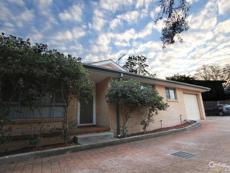 1/65 Foveaux Street, Lurnea NSW 2170