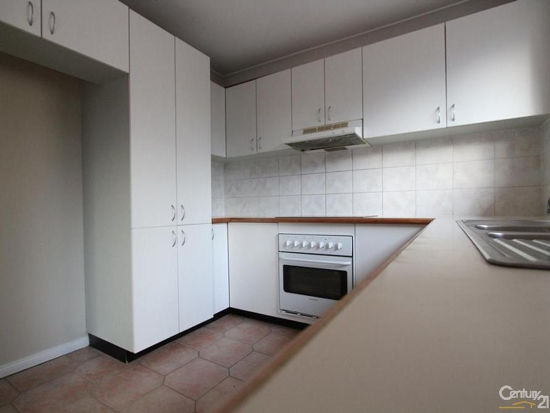 1/65 Foveaux Street, Lurnea NSW 2170