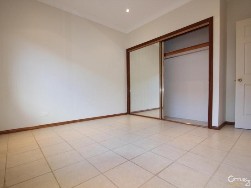 1 BOLTONS STREET, Horningsea Park NSW 2171