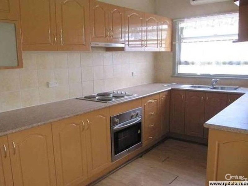 25 DALE AVENUE, Liverpool NSW 2170