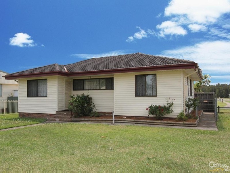 2 KALGOORLIE PLACE, Cartwright NSW 2168