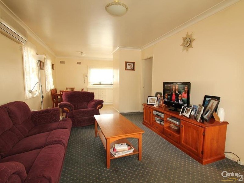 2 KALGOORLIE PLACE, Cartwright NSW 2168