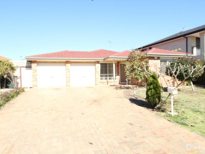 10 CHIENTI PLACE, Prestons NSW 2170