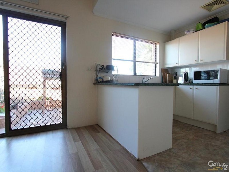14/17 Lagonda Drive, Ingleburn NSW 2565
