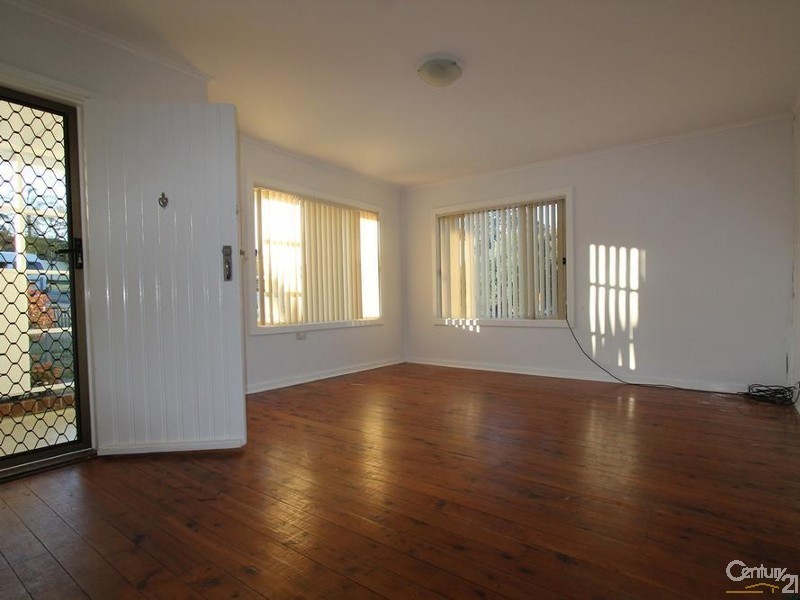 21 ST JOHNS ROAD, Busby NSW 2168