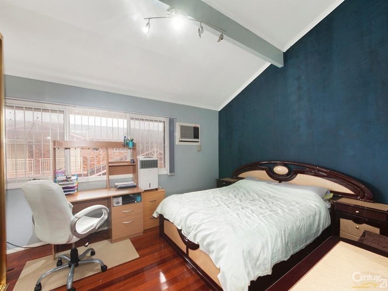4/9 Gilbert Street, Cabramatta NSW 2166