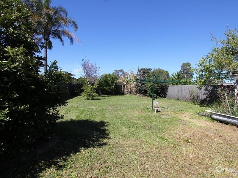 8 Charter Street, Sadleir NSW 2168