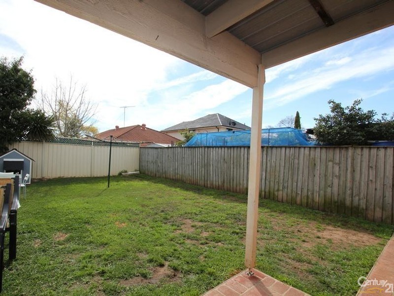 52B Kookaburra Road, Prestons NSW 2170