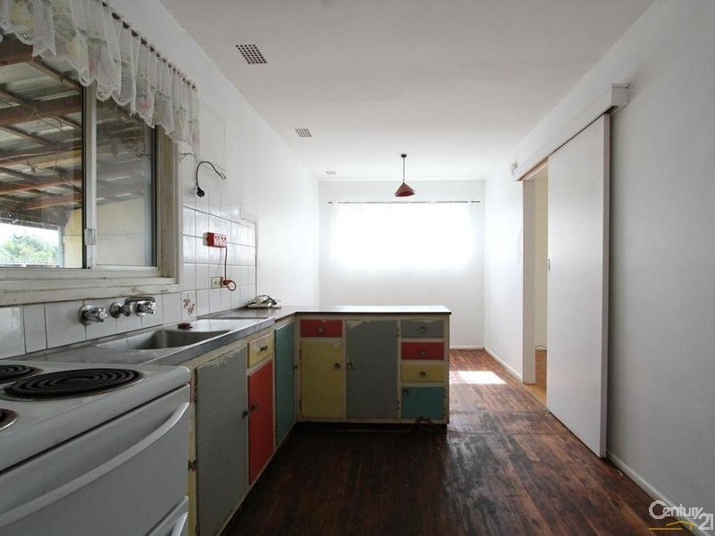 43 Amalfi Street, Lurnea NSW 2170