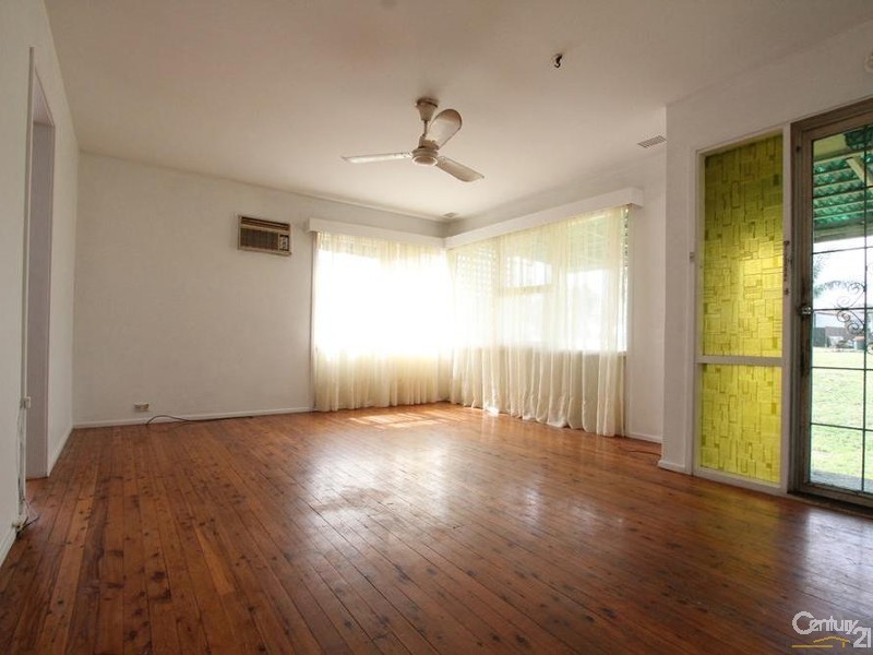 43 Amalfi Street, Lurnea NSW 2170