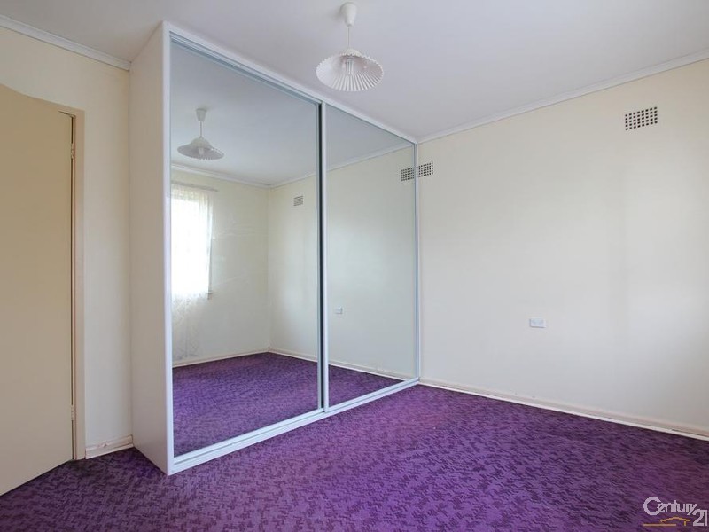 15 SHEAHAN STREET, Warwick Farm NSW 2170