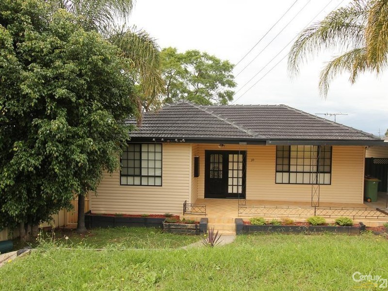 30 MELDRUM AVENUE, Mount Pritchard NSW 2170