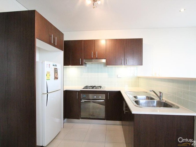 21/12-18 Bathurst Street, Liverpool NSW 2170