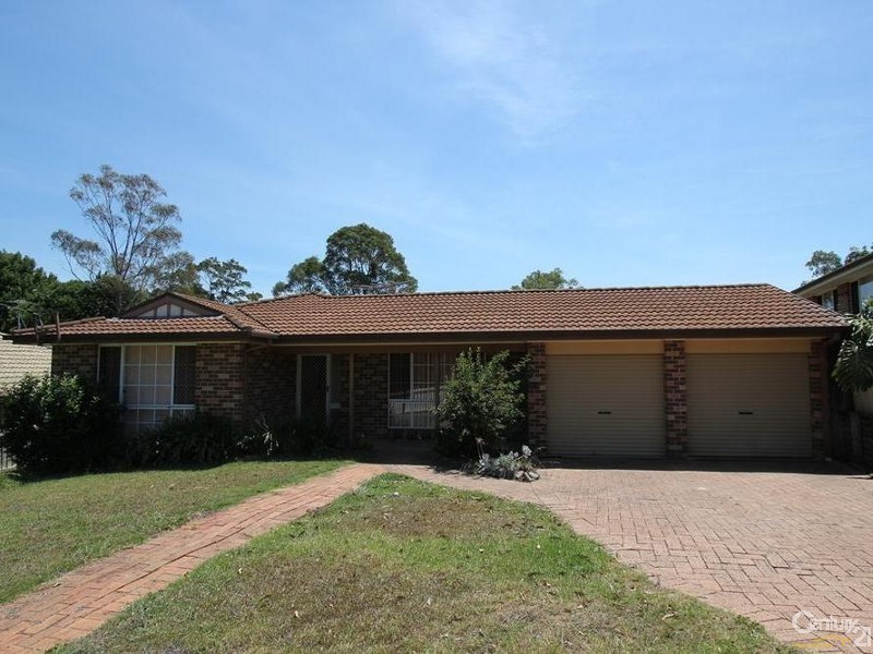 27 LIGHTHORSE PARADE, Holsworthy NSW 2173