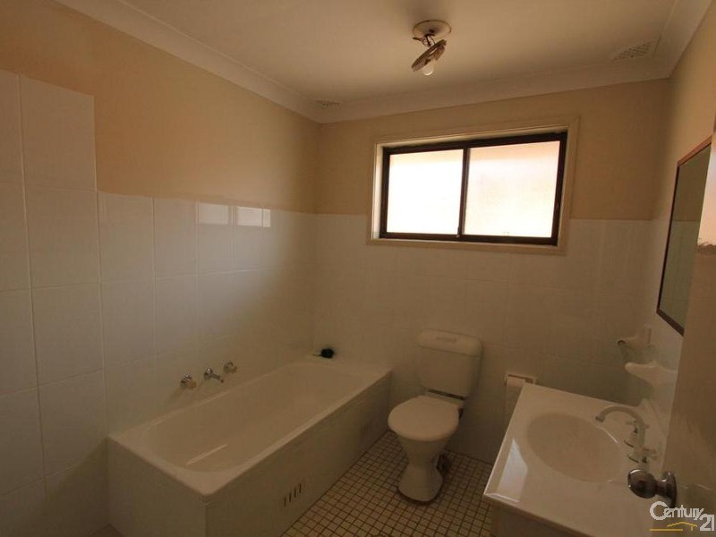 7/107 CHESTER ROAD, Ingleburn NSW 2565