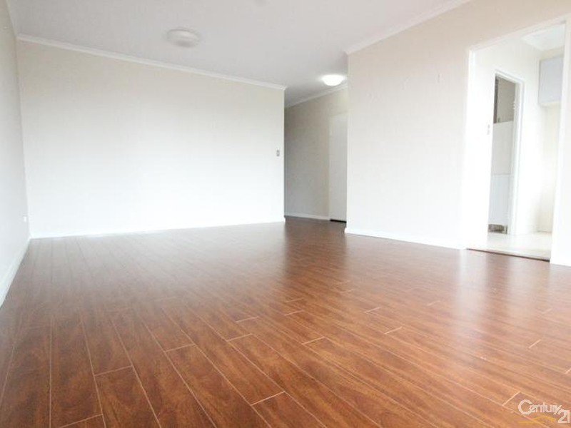 77/4 RIVERPARK DRIVE, Liverpool NSW 2170