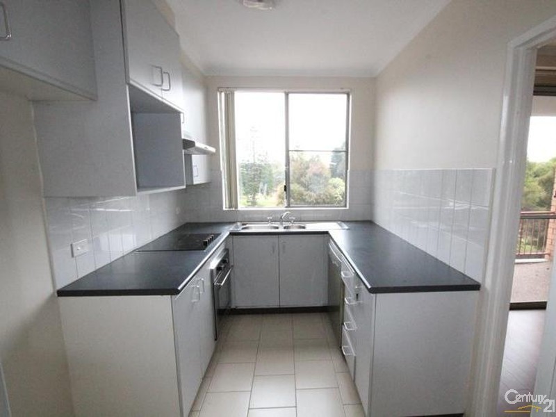 77/4 RIVERPARK DRIVE, Liverpool NSW 2170