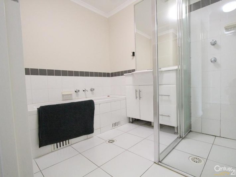 77/4 RIVERPARK DRIVE, Liverpool NSW 2170