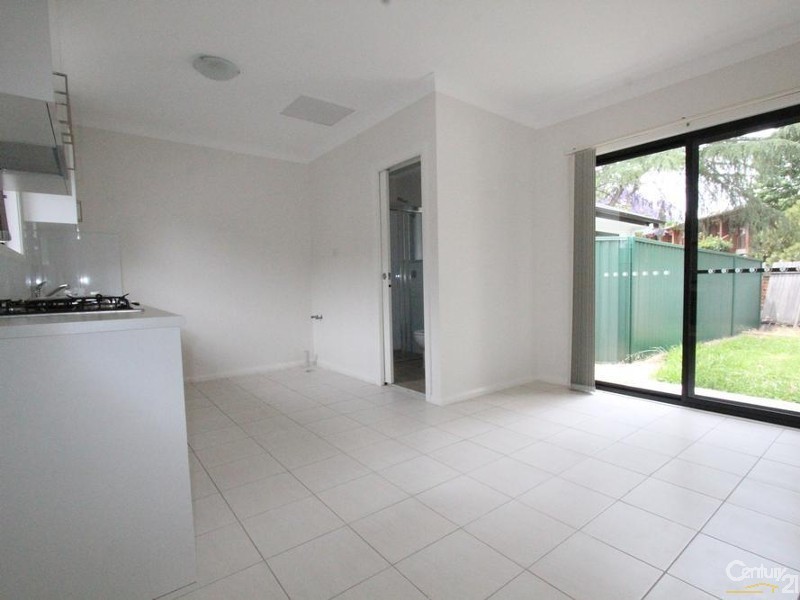 15B SHEAHAN STREET, Warwick Farm NSW 2170