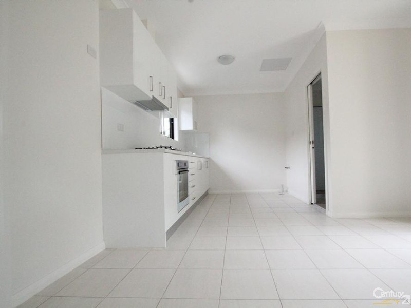 15B SHEAHAN STREET, Warwick Farm NSW 2170