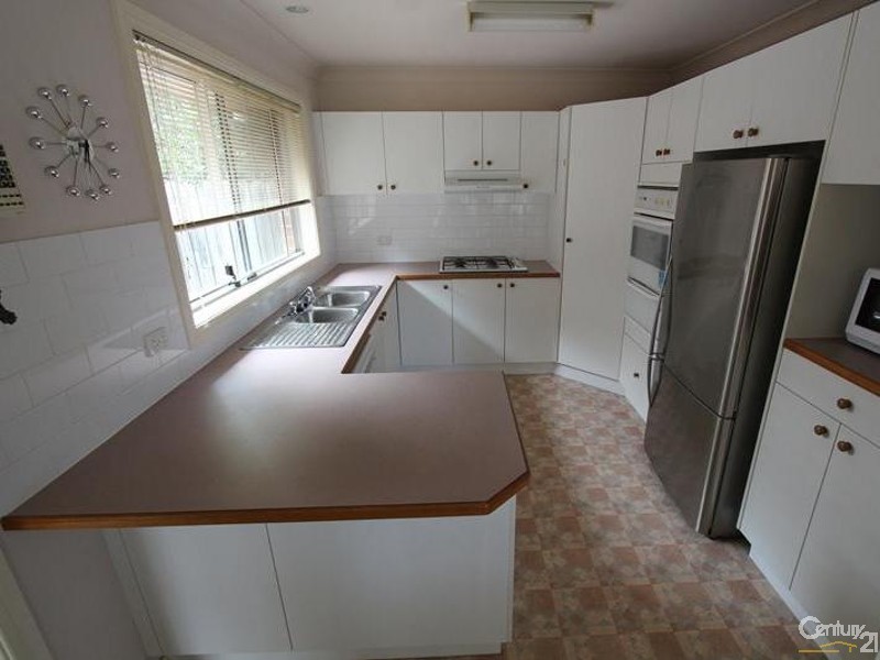 Wattle Grove NSW 2173