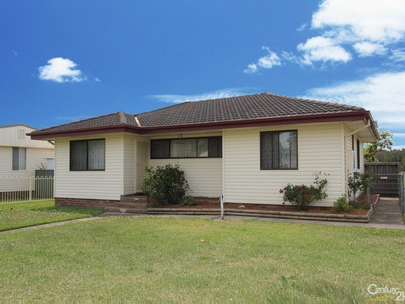 2 KALGOORLIE PLACE, Cartwright NSW 2168