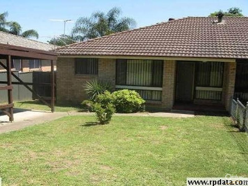 58 FENTON CRESCENT, Minto NSW 2566