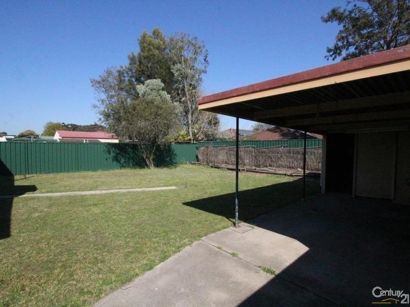 57 DERNA ROAD, Holsworthy NSW 2173