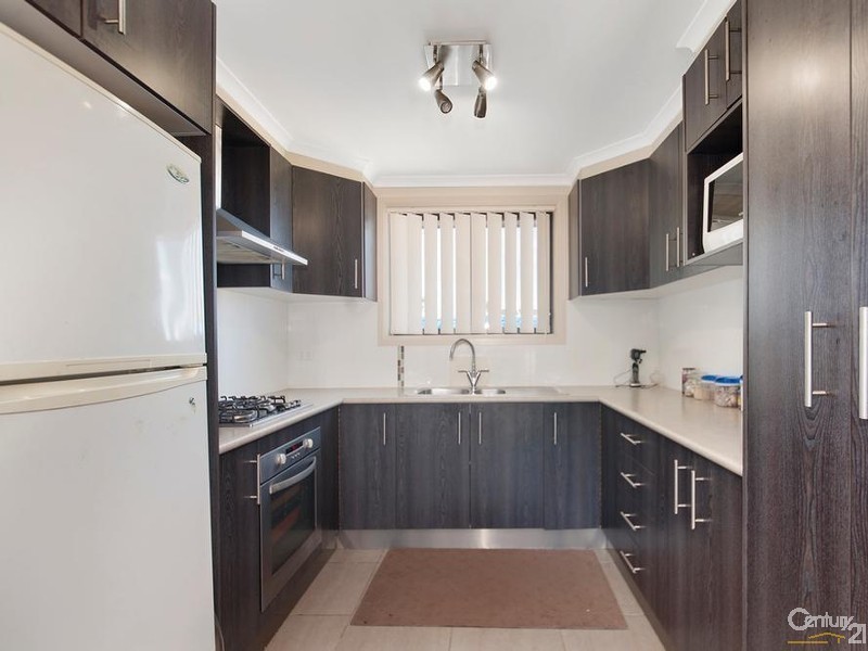 35 Yalta Street, Sadleir NSW 2168