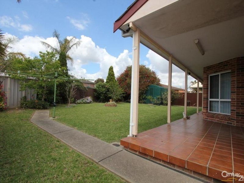20 INGHAM DRIVE, Casula NSW 2170