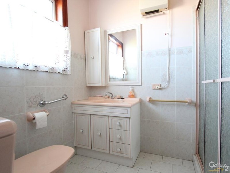 20 INGHAM DRIVE, Casula NSW 2170