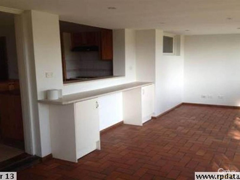 15 EDGECOMBE AVENUE, Moorebank NSW 2170