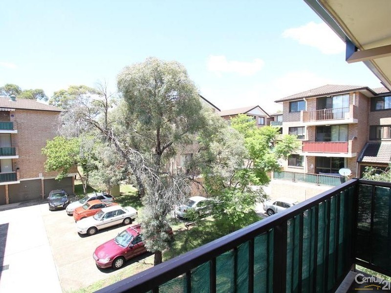 10/142  Moore Street, Liverpool NSW 2170