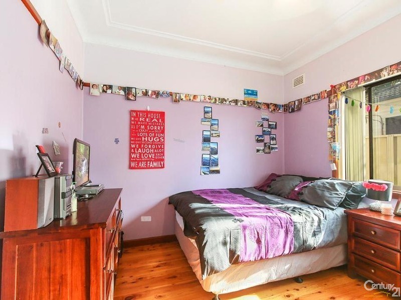 20 Blackwood Avenue, Casula NSW 2170