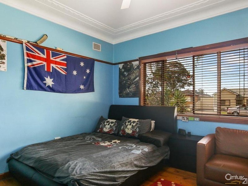 20 Blackwood Avenue, Casula NSW 2170