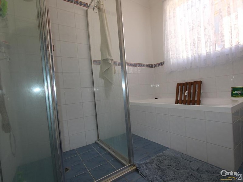 23 KITSON WAY, Casula NSW 2170