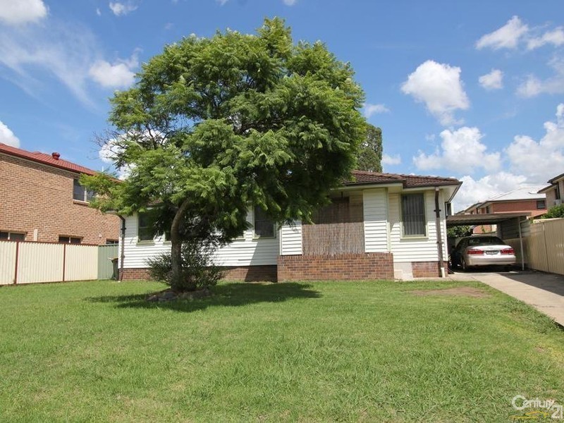 85 Webster Road, Lurnea NSW 2170