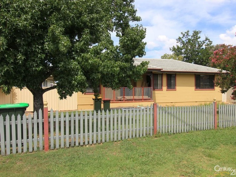 64 CHARTER STREET, Sadleir NSW 2168