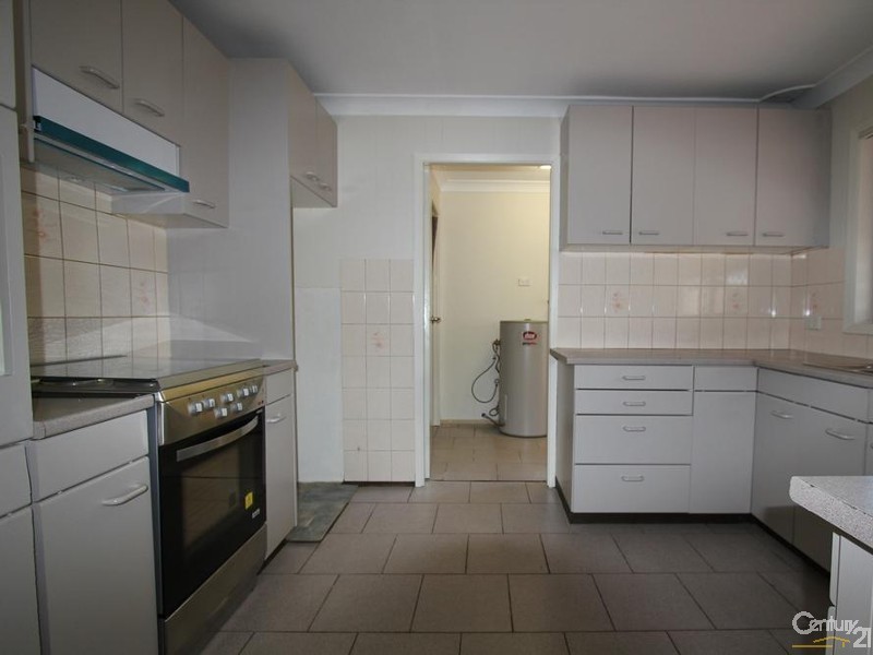 9/2-4 DOTTEREL PLACE, Ingleburn NSW 2565