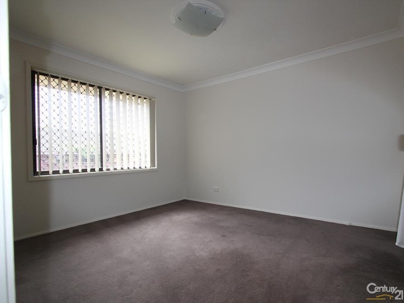 9/2-4 DOTTEREL PLACE, Ingleburn NSW 2565