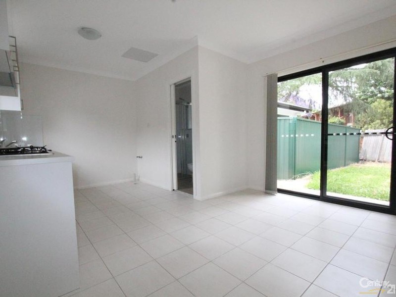 15B SHEAHAN STREET, Warwick Farm NSW 2170