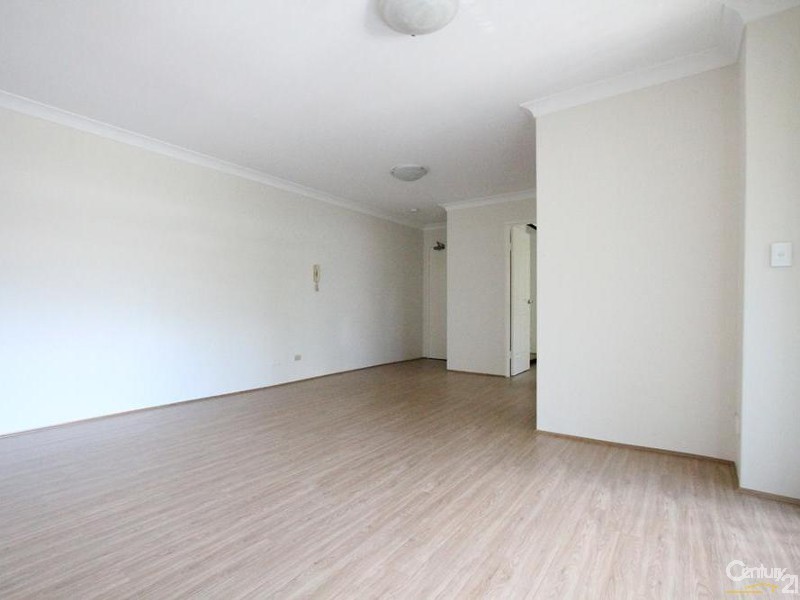 10/142 MOORE STREET, Liverpool NSW 2170